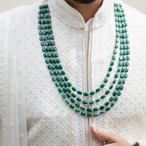 Kora by Nilesh Mitesh Cream Wedding Sherwani - Custom - Size 42 - Picture 1 of 4